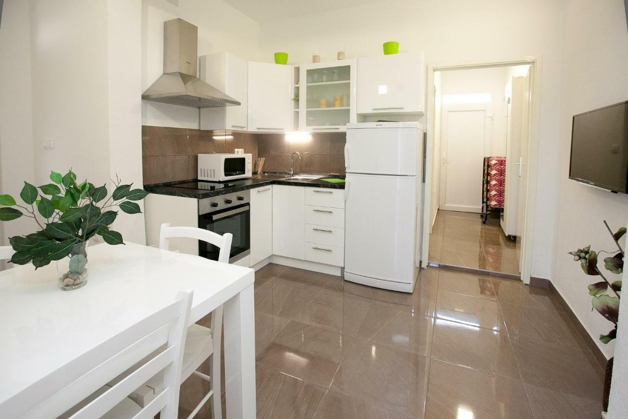 Apartman 1 Zadar Buitenkant foto